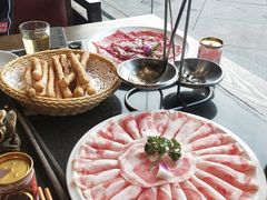 -重庆德庄火锅(体育中心店)