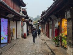 -嘉华鲜花饼(四方街旗舰店)
