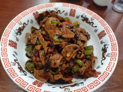 -湖南人家湘菜馆(镇江路店)