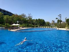 -上海滴水湖皇冠假日酒店