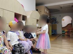 -19童学婴幼儿托育中心