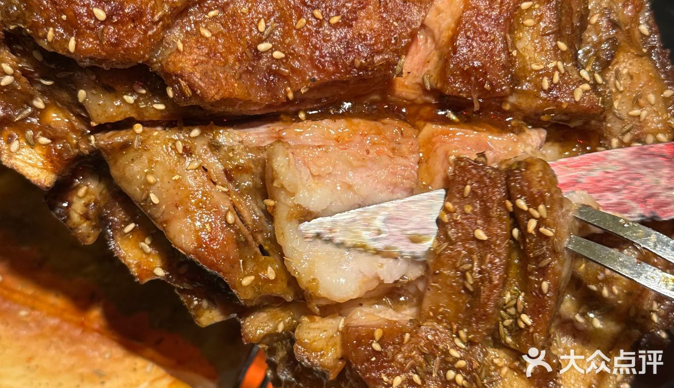 美味的烤羊排🐏来自大汗烧烤[耶]