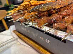 -海盗船. 龙虾烧烤. 酒馆