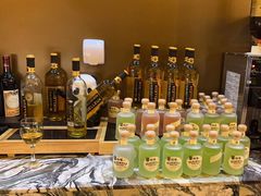 -雍容荟帝王蟹活龙虾展台自助(IFS黑金店)