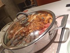 -黄记煌三汁焖锅(新佳丽江汉路店)