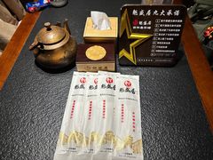 餐具摆设-魁盛居百年鲁菜馆(县西巷店)