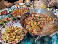 -昱龙大盆牛蛙馆(三兴街总店)