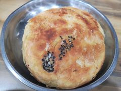 油酥饼-慷富羊肉饸饹