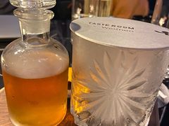 -TASTE ROOM Bar