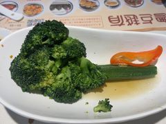 -粤点越有·茶点·粤菜(樵岭国际店)