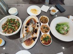 -尚宴(盛世广场·食尚街店)