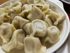 猪肉酸菜饺子-哈尔滨饺子王·东北菜(鱼鳞浃路店)