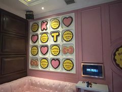 -范特西FANTASY量贩式KTV(民主广场店)
