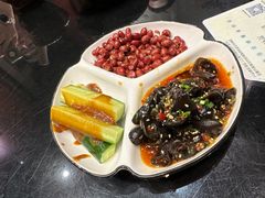 -川流不息·地道川菜·小龙虾(新松江路店)