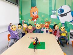 -斯坦星球AI编程·机器人科创·科学实验·信奥·思维·STEM·积木拼搭·竞赛考级(浦东联洋广场大拇指龙阳御桥中心)