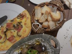 橄榄油烤蘑菇套餐-LUCCA卢卡西班牙海鲜饭(远洋广场店)