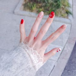 -禾颜社·精致美容
