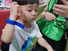-嘿哟动霸CHUA·新潮玩运动娱乐中心·蹦床滑冰团建乐园