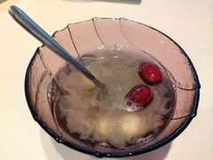 莲子银耳汤-莆田餐厅PUTIEN(三里屯店)
