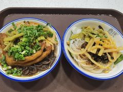 鸳鸯螺蛳粉-西环肥仔螺蛳粉(南宁第一分店)