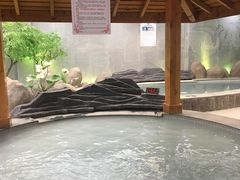 -水中央富硒温泉