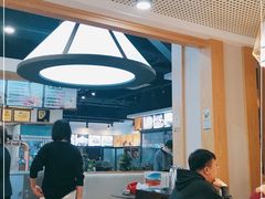 大堂-隆喜元鱼汤包·海鲜(中联广场店)