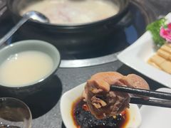 -大匠工房古船木艺术餐厅·猪肚鸡专门店(长白仙岛店)