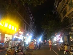 -钱记三鲜冰粉