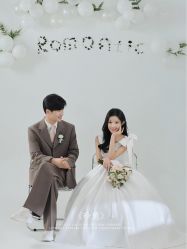 -樱花婚纱摄影
