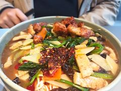 烤肉拌面-臻老板牛肉面(光华路SOHO店)