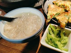 -明洞阿姨·韩式酱蟹烤肉·创意料理(三元桥店)