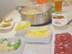 -浪里寻·臻牛养生牛肉火锅(方圆荟店)