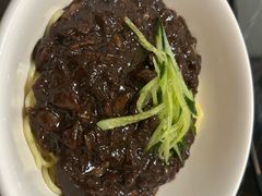 炸酱面-桃园中华料理炸酱面(燕儿岛路店)