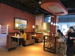 大堂-The Habit Burger Grill 哈比特汉堡(复兴soho店)
