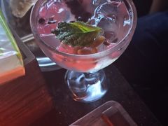 -麦凯伦烧烤·精酿超级工厂店(金桥总店)