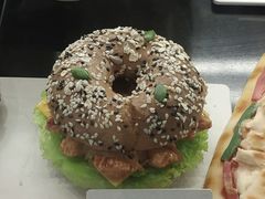 慢煮手撕猪肉贝果三明治-Tims天好咖啡·贝果(东方广场店)