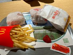 -麦当劳(中山公园龙之梦店)