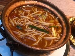 小铜锅烧米线-雀舞·私食(凯德店)