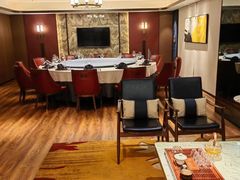 -顺峰(农展馆店)