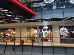 -百新书局(尚悦湾店)