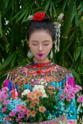 -芭莎视觉婚纱摄影(花溪店)