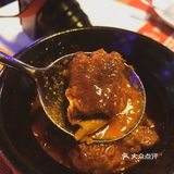 在一家充满历史的俄餐厅，带你体验俄式风情