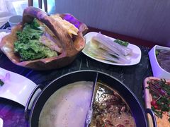 -热火朝天鲜切牛肉火锅(南强街巷店)