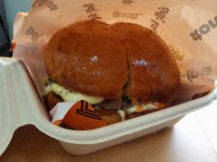 柠香蟹籽牛肉汉堡-JPG canteen(广州寺右公馆店)