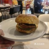 忙里偷闲的快餐时光