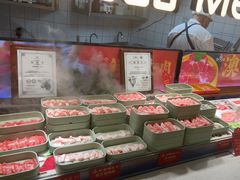 -四囍码头海鲜烧烤自助火锅(外滩南京东路悦荟广场店)