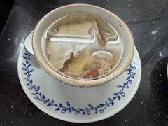 南北杏椰子炖猪展-達揚原味燉品(文明路店)