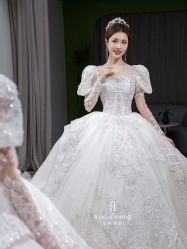 -艾朵婚纱