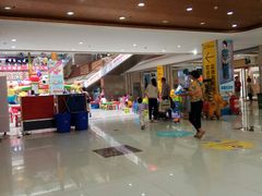 -汉口北国际商品交易中心品牌服装城