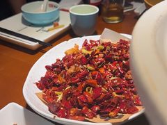 -魏铭鱼头捞饭(晋阳路店)